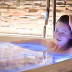 Octavie - De Luxe A Avec Piscine Privee, Jacuzzi, Sauna Et Hammam * טורנאי